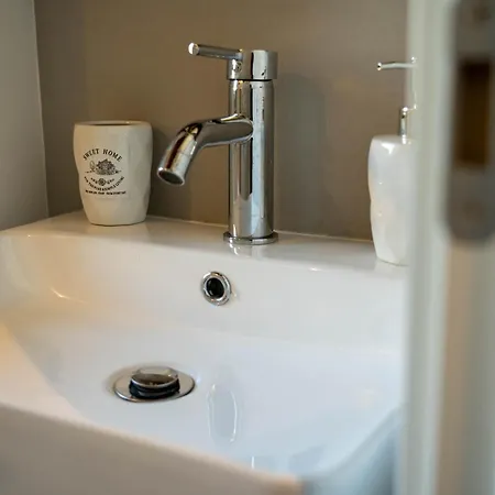 Appartamento Castello Di Lisignano - Storia Pace E Tradizione Agazzano