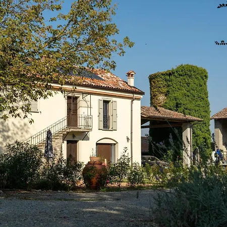 Castello Di Lisignano - Storia Pace E Tradizione * Agazzano