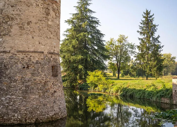 Castello Di Lisignano - Storia Pace E Tradizione * Agazzano
