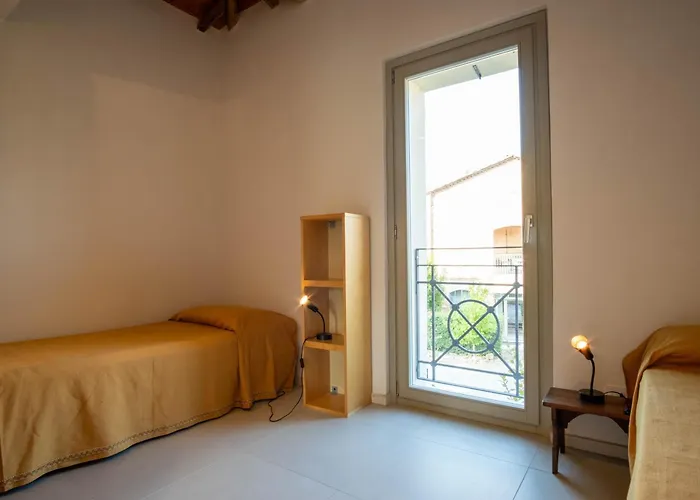 Castello Di Lisignano - Storia Pace E Tradizione * Agazzano